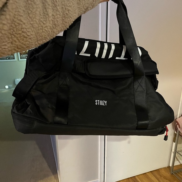 Brand New Duffle Bag - Picture 9 of 10